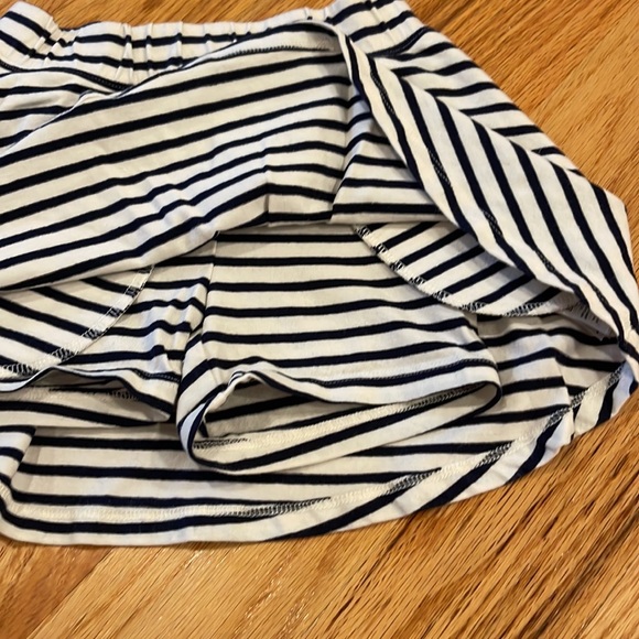 Stripped skort - Picture 2 of 4